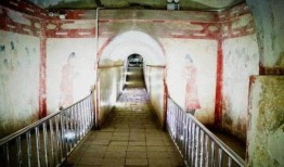 爆料女王坟墓视频在线观看,独家视频带你一探究竟