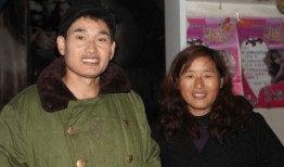 大衣哥老婆语音爆料视频,揭秘明星家庭背后的真实生活