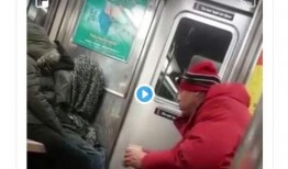 地铁女子爆料视频播放