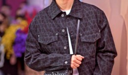 男明星娱乐新闻爆料,男星情感纠葛引发热议