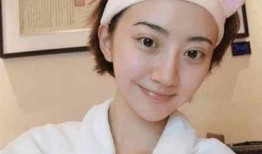 娱乐吃瓜女明星素颜,娱乐圈吃瓜女明星的真实面貌